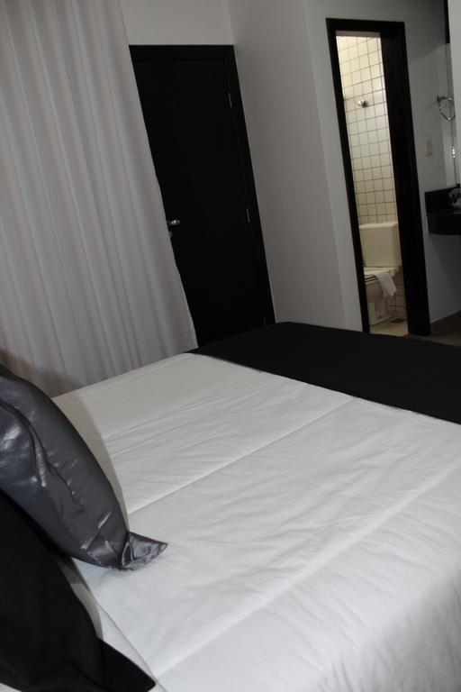 Hotel Dom Henrique Timóteo Eksteriør billede